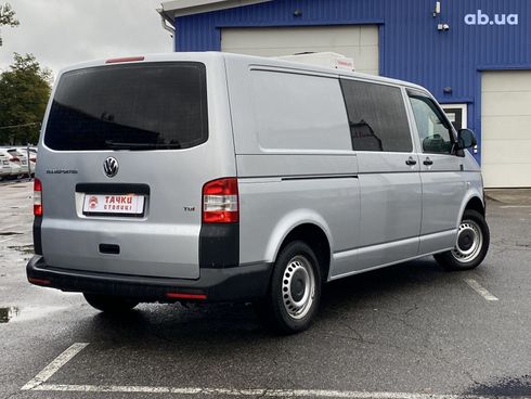 Volkswagen Transporter 2014 серый - фото 4
