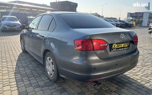 Volkswagen Jetta 2014 - фото 4