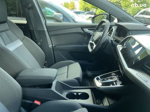 Audi Q4 e-tron 2022 - фото 16