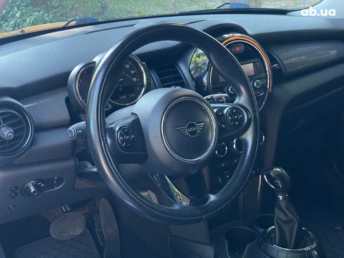 MINI Hatch 2014 оранжевый - фото 20