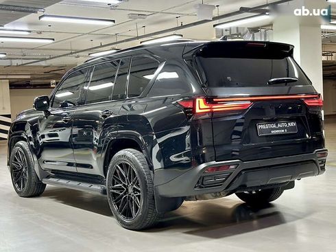 Lexus LX 2022 - фото 24