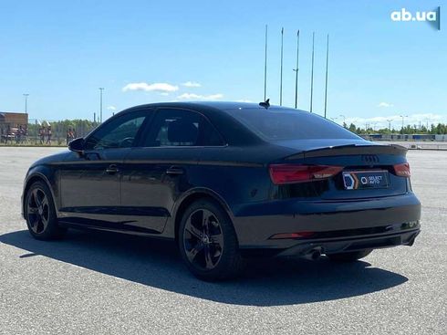 Audi A3 2018 - фото 2