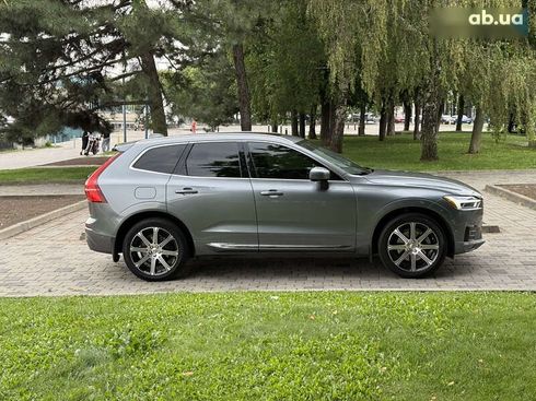 Volvo XC60 2020 - фото 27