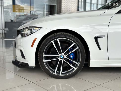 BMW 4 серия 2018 белый - фото 14