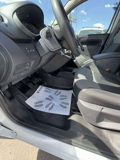 Renault Kangoo 2020 - фото 17