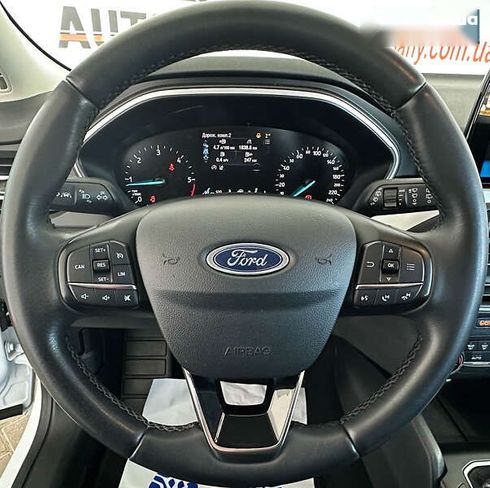 Ford Focus 2019 - фото 18