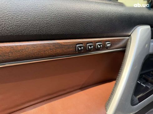 Toyota Land Cruiser 2017 - фото 24