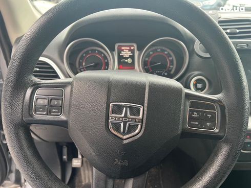 Dodge Journey 2018 серый - фото 22
