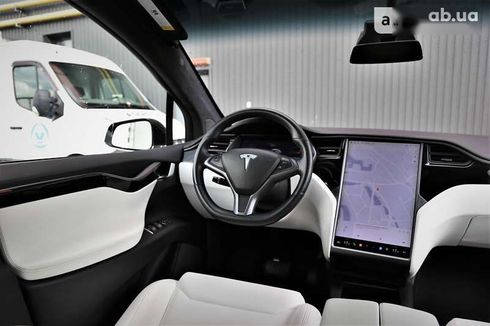 Tesla Model X 2019 - фото 11