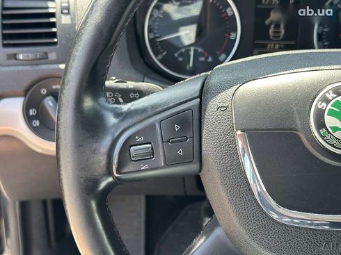 Skoda Octavia 2010 - фото 19
