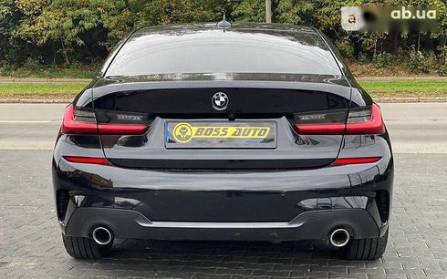 BMW 330 2019 - фото 4