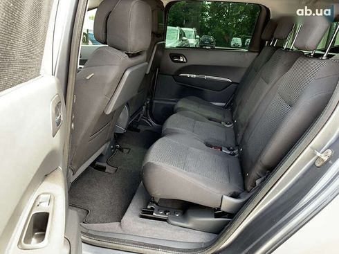 Peugeot 5008 2011 - фото 27
