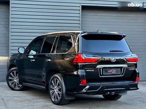 Lexus LX 2019 - фото 13