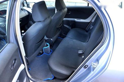 Toyota Yaris 2010 - фото 21