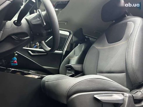 Kia Niro 2023 - фото 8