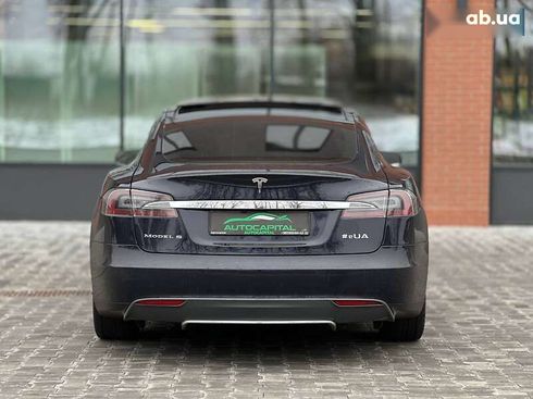 Tesla Model S 2015 - фото 26