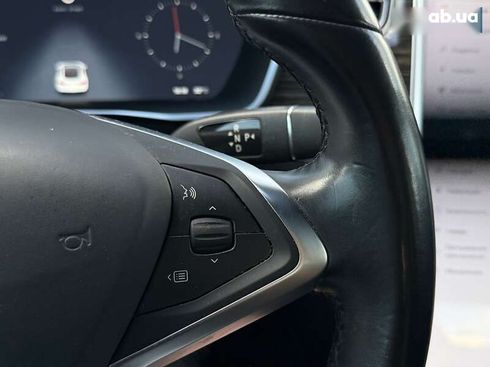 Tesla Model S 2016 - фото 29