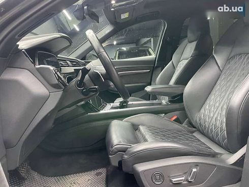 Audi E-Tron 2020 - фото 9