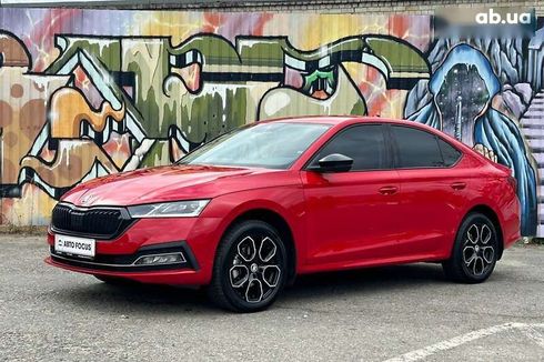 Skoda Octavia 2021 - фото 4