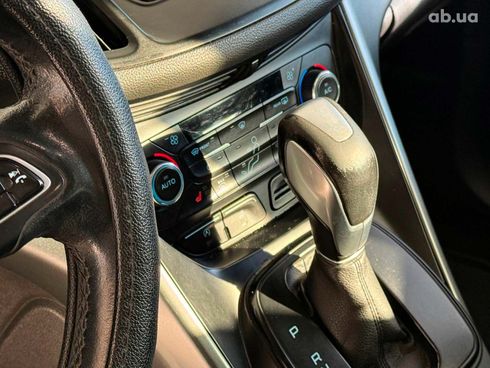 Ford Kuga 2017 серый - фото 12
