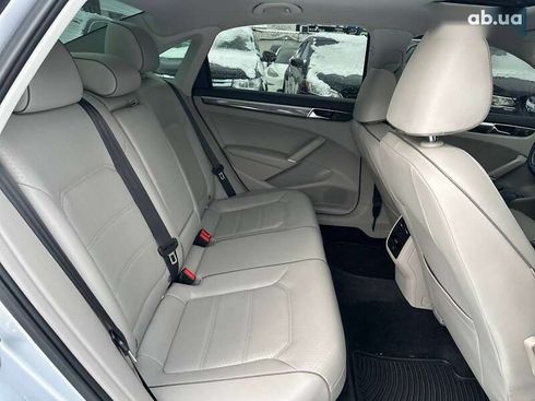 Volkswagen Passat 2016 - фото 20