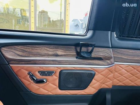 Mercedes-Benz V-Класс 2021 - фото 25