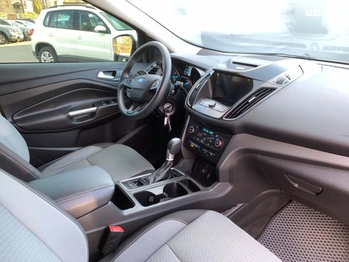 Ford Escape 2017 серый - фото 27