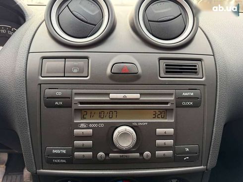 Ford Fiesta 2007 - фото 17