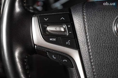Toyota Land Cruiser 2018 - фото 21