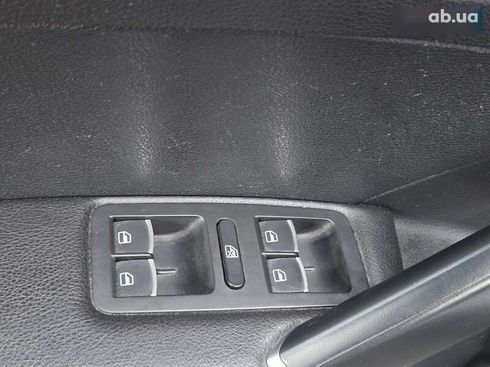 Volkswagen Passat 2017 - фото 17