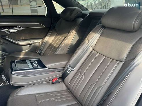 Audi A8 2021 - фото 25
