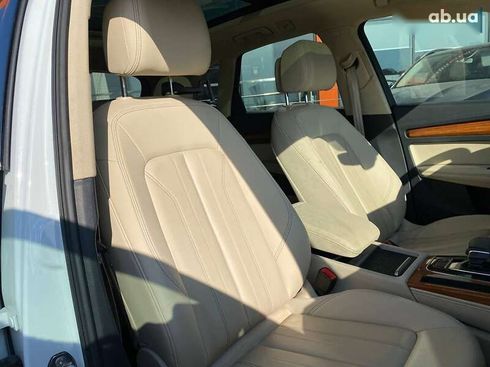 Audi Q5 2020 - фото 29