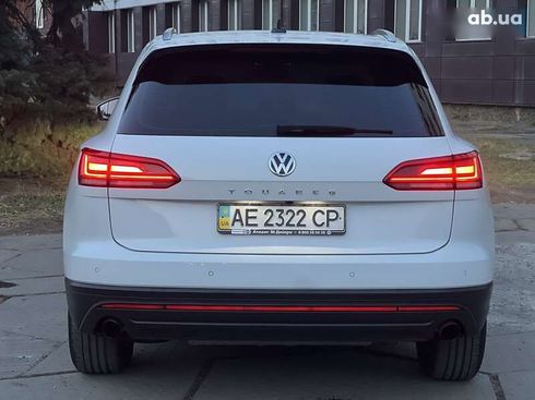 Volkswagen Touareg 2020 - фото 5