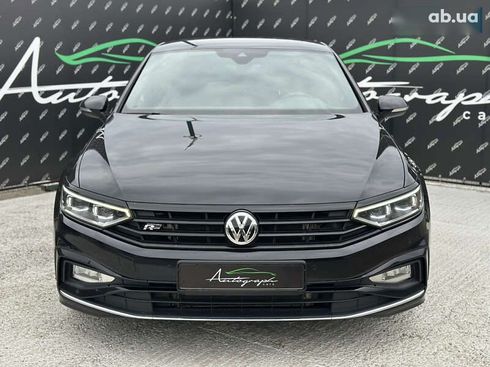Volkswagen Passat 2020 - фото 3