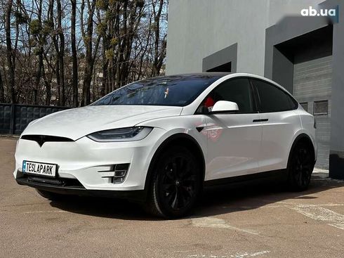 Tesla Model X 2018 - фото 3