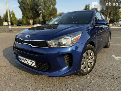 Kia Rio 2019 - фото 5