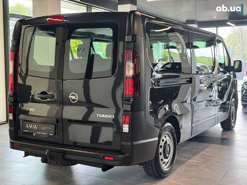 Opel Vivaro 2017 - фото 16