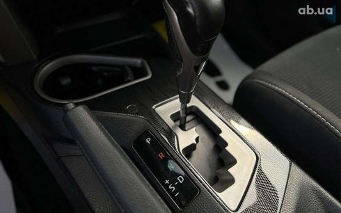 Toyota RAV4 2018 - фото 22