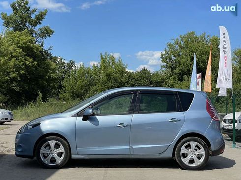 Renault Scenic 2011 - фото 12