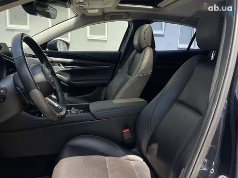 Mazda 3 2019 - фото 11