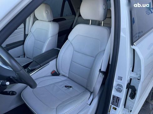 Mercedes-Benz M-Класс 2013 - фото 26