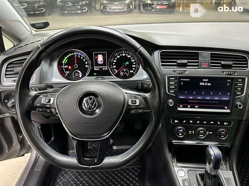 Volkswagen e-Golf 2015 - фото 17