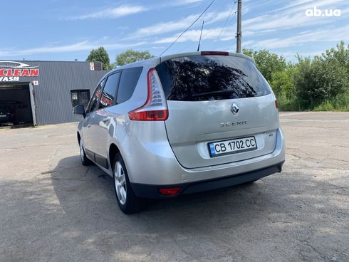 Renault Scenic 2012 серебристый - фото 4