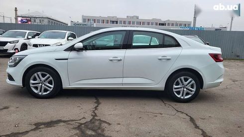 Renault Megane 2020 - фото 21