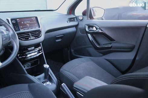 Peugeot 208 2017 - фото 15