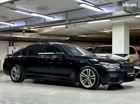 BMW 7 серия 2017 - фото 15