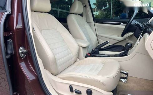 Volkswagen Passat 2013 - фото 23