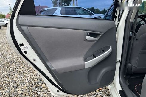 Toyota Prius 2010 - фото 17
