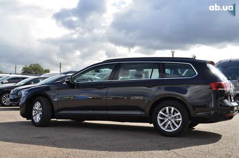 Volkswagen Passat 2022 - фото 9