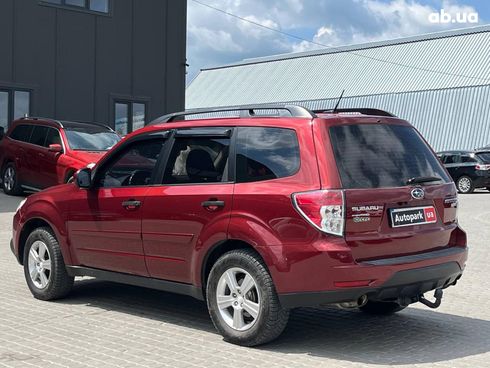 Subaru Forester 2012 красный - фото 8